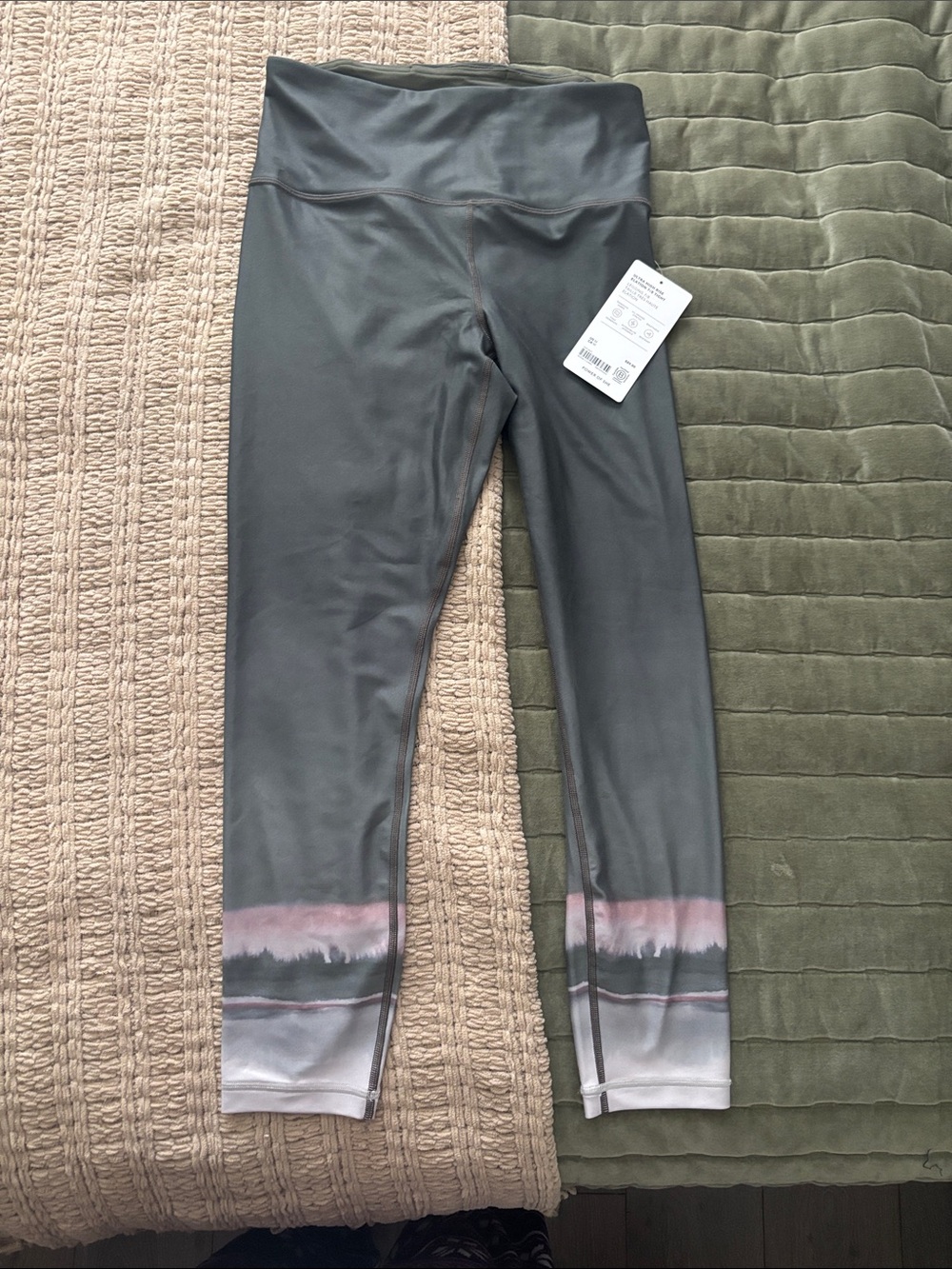 Athleta Green Leggings with Pink Ombre Hem